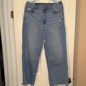 American Eagle Outfitters Women's Baggy Wide Leg Jeans in Light Blue